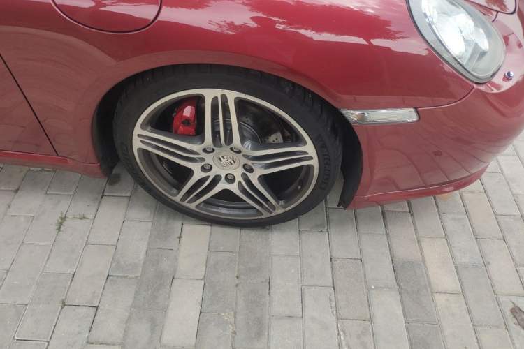 Used Porsche Cayman 2009 Cayman S 3.4L Right Front Wheel Hub