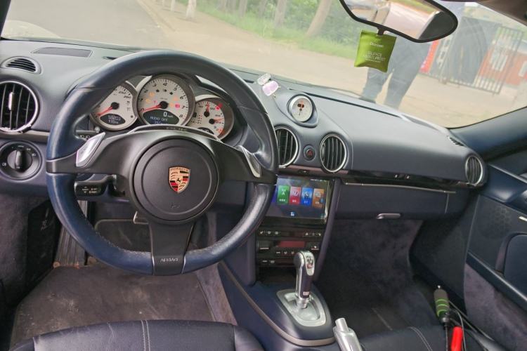Used Porsche Cayman 2009 Cayman 2.9L Center Console