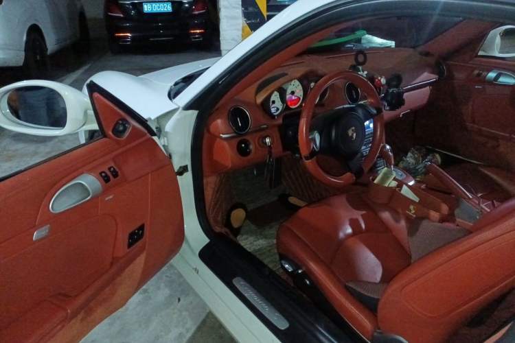 Used Porsche Cayman 2009 Cayman S 3.4L Driver Seat