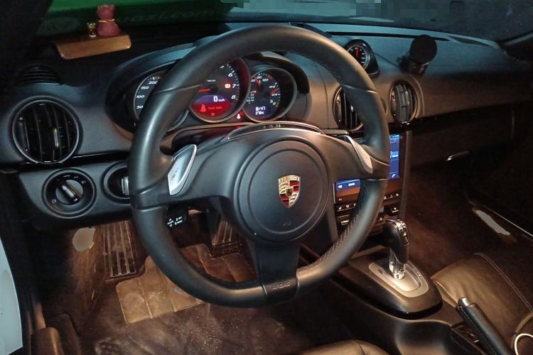 Used Porsche Cayman 2009 Cayman 2.9L Steering Wheel
