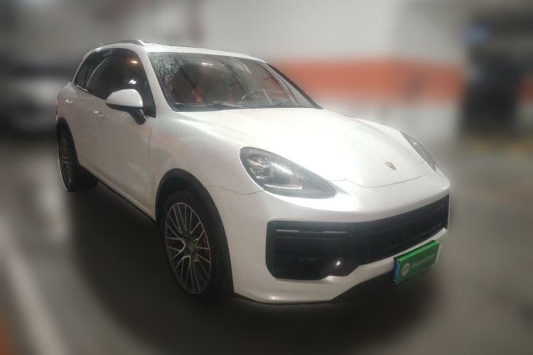 Used Porsche Cayman  Front Right 45 Deg