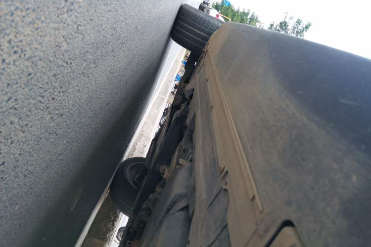 Used Porsche Cayman  Chassis Rear Left
