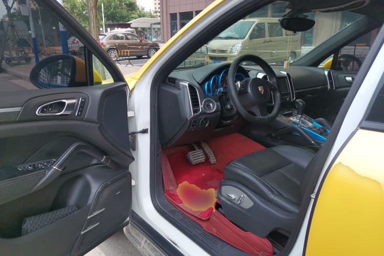 Used Porsche Cayman  Driver Seat