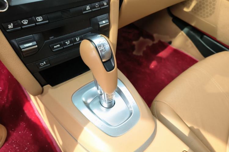 Used Porsche Cayman 2012 Cayman Black Edition 2.9L Gear Lever