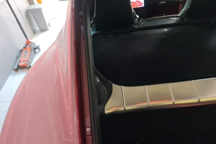 Used Porsche Cayman 2012 Cayman Black Edition 2.9L Engine Bay Right