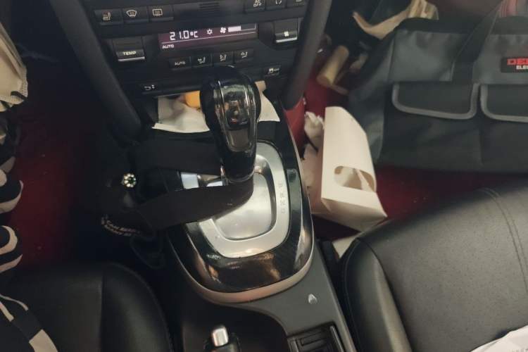 Used Porsche Cayman 2012 Cayman Black Edition 2.9L Gear Lever