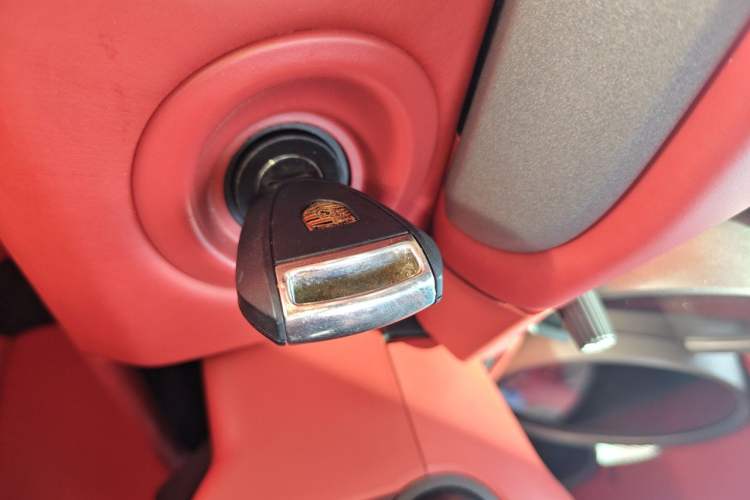 Used Porsche Cayman 2012 Cayman Black Edition 2.9L Vehicle Key