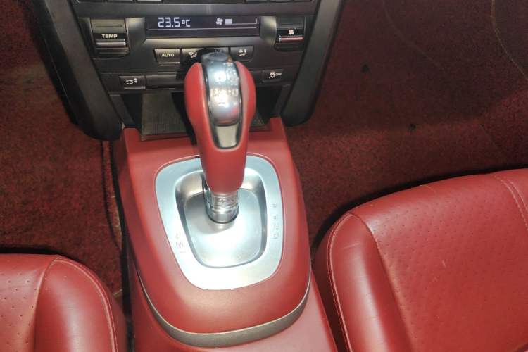 Used Porsche Cayman 2012 Cayman Black Edition 2.9L Gear Lever