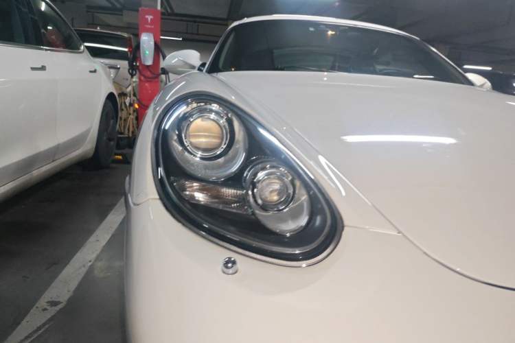 Used Porsche Cayman 2012 Cayman Black Edition 2.9L Right Front Headlight