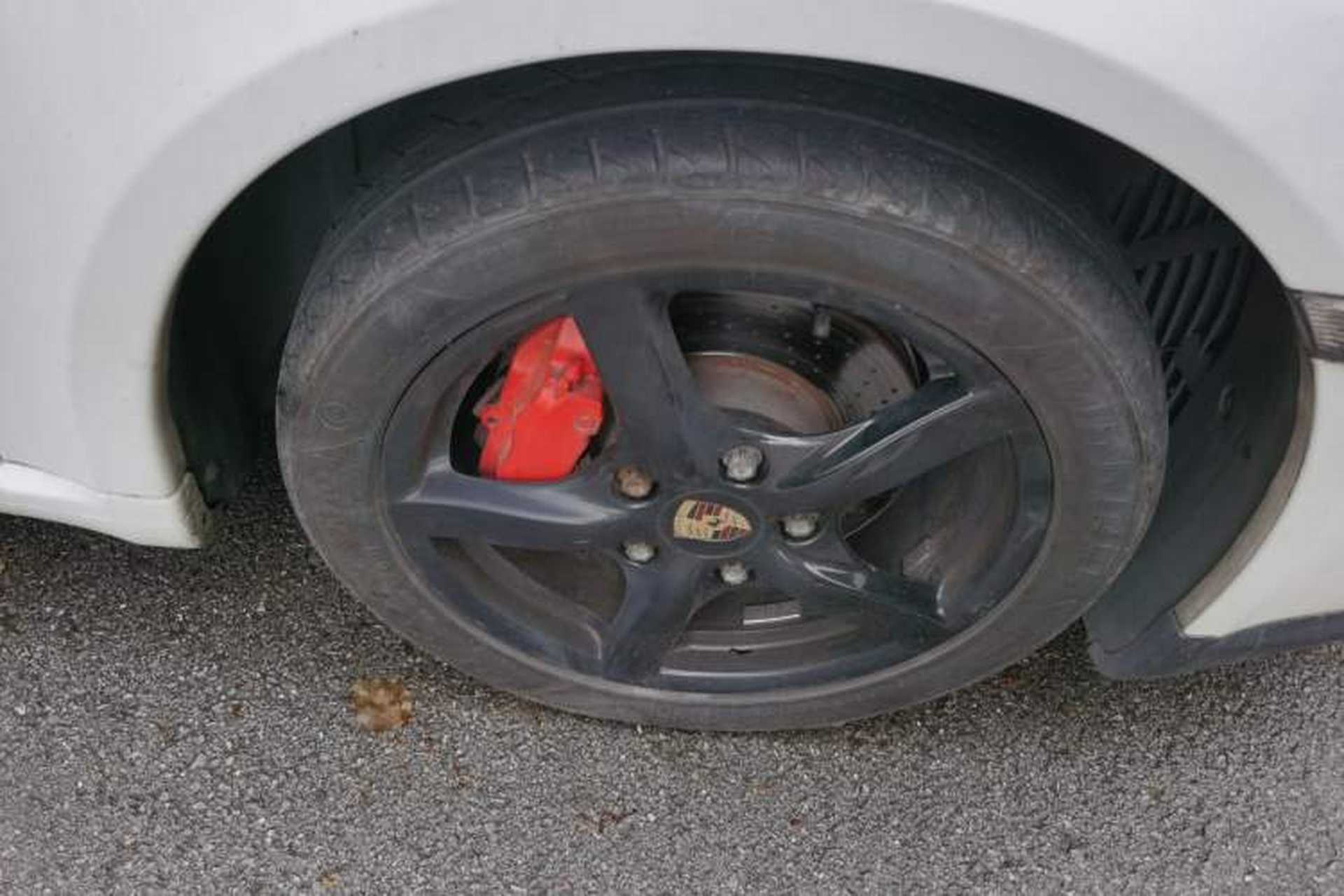 Used Porsche Cayman 2012 Cayman Black Edition 2.9L Right Front Wheel Hub