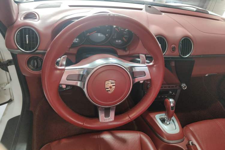 Used Porsche Cayman 2012 Cayman Black Edition 2.9L Steering Wheel