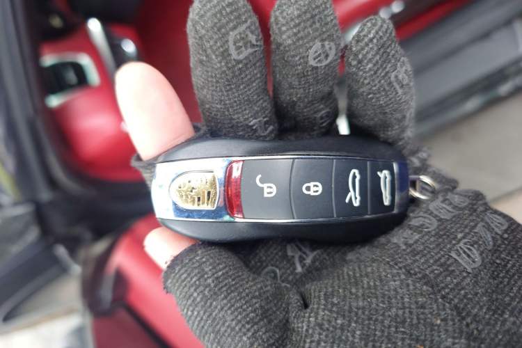 Used Porsche Cayman 2013 Cayman 2.7L Vehicle Key