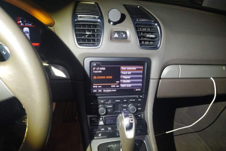 Used Porsche Cayman 2013 Cayman 2.7L Audio And AC Panel