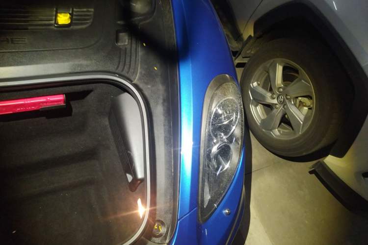 Used Porsche Cayman 2013 Cayman 2.7L Engine Bay Left