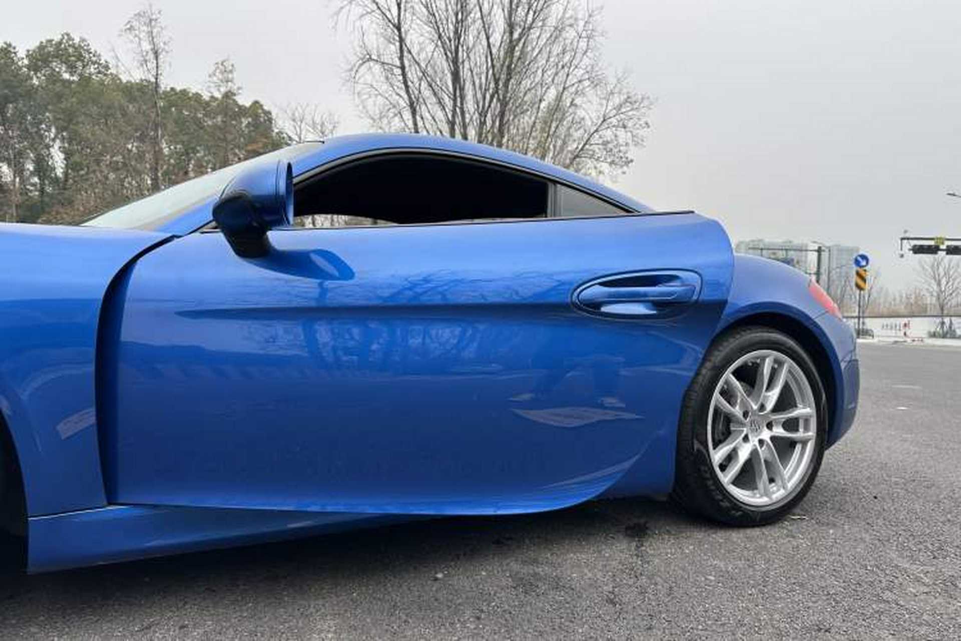 Used Porsche Cayman 2013 Cayman 2.7L Exterior 10