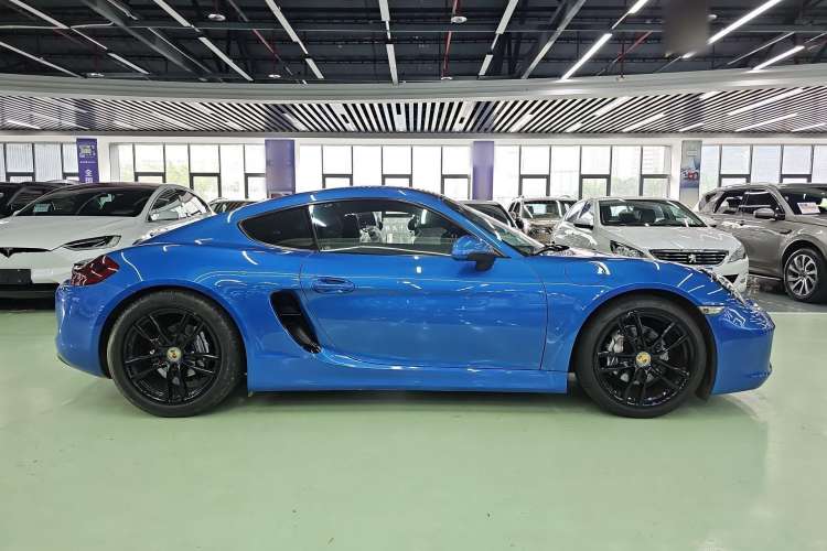 Used Porsche Cayman 2013 Cayman 2.7L Exterior 2