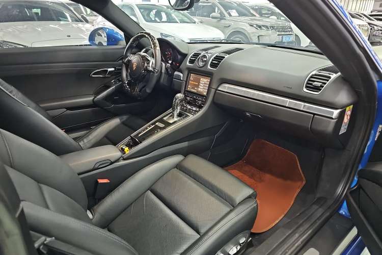 Used Porsche Cayman 2013 Cayman 2.7L Interior 1