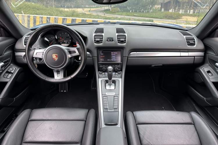 Used Porsche Cayman 2013 Cayman 2.7L Interior 14