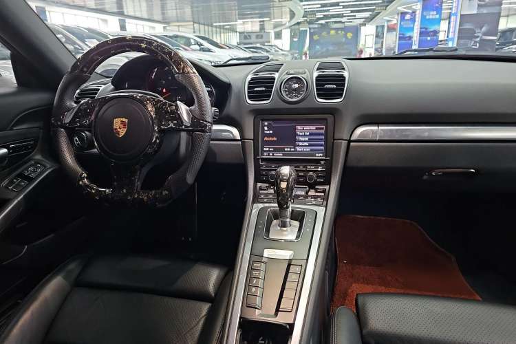 Used Porsche Cayman 2013 Cayman 2.7L Interior 3