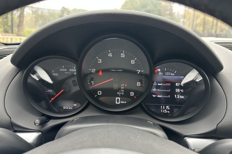 Used Porsche Cayman 2013 Cayman 2.7L Interior 5