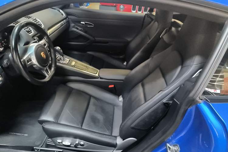 Used Porsche Cayman 2013 Cayman 2.7L Left Front Seat