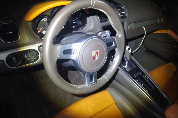 Used Porsche Cayman 2013 Cayman 2.7L Steering Wheel