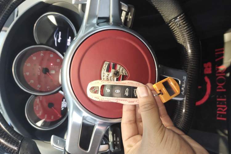 Used Porsche Cayman 2013 Cayman 2.7L Vehicle Key