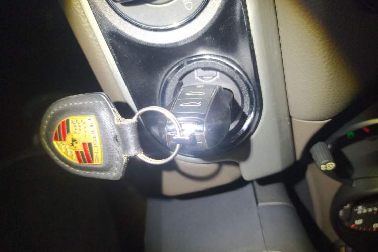 Used Porsche Cayman 2013 Cayman 2.7L Vehicle Key
