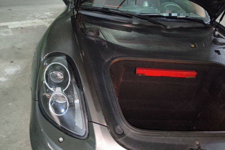 Used Porsche Cayman 2013 Cayman 2.7L Engine Bay Right
