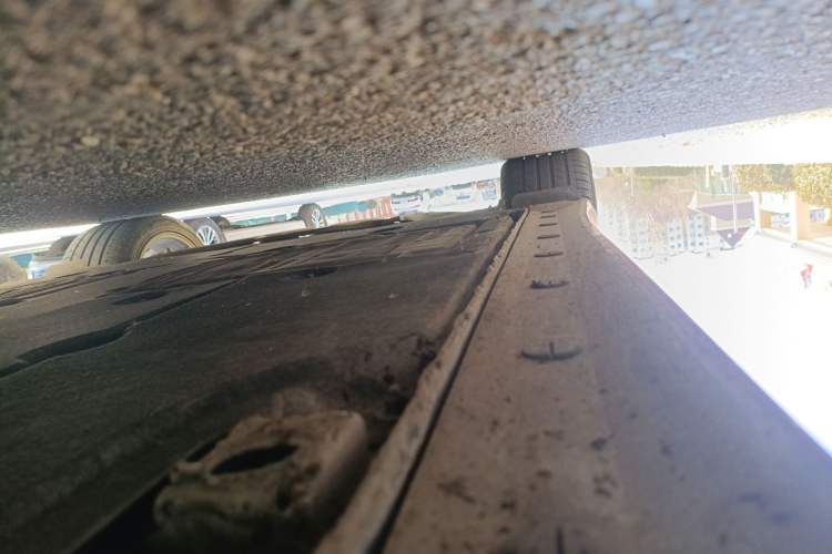 Used Porsche Cayman 2013 Cayman 2.7L Chassis Front Right