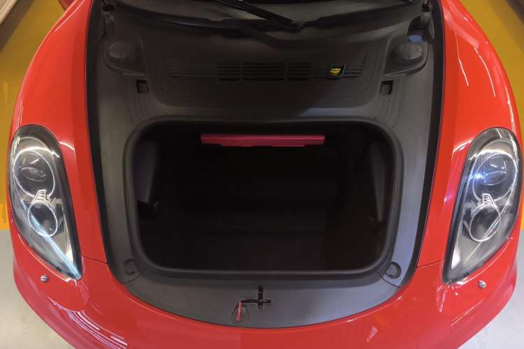 Used Porsche Cayman 2013 Cayman 2.7L Engine Bay