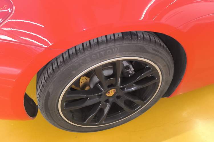 Used Porsche Cayman 2013 Cayman 2.7L Exterior 8