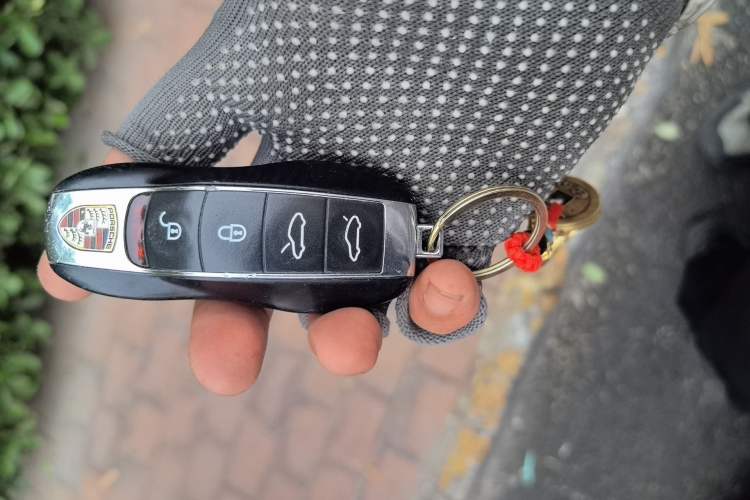 Used Porsche Cayman 2013 Cayman 2.7L Vehicle Key