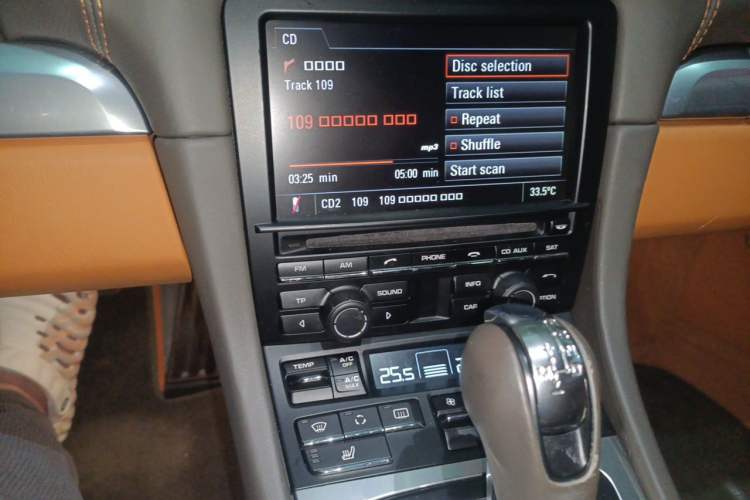 Used Porsche Cayman 2013 Cayman 2.7L Audio And AC Panel