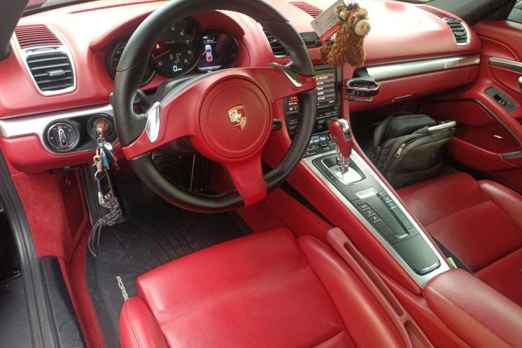 Used Porsche Cayman 2013 Cayman 2.7L Center Console