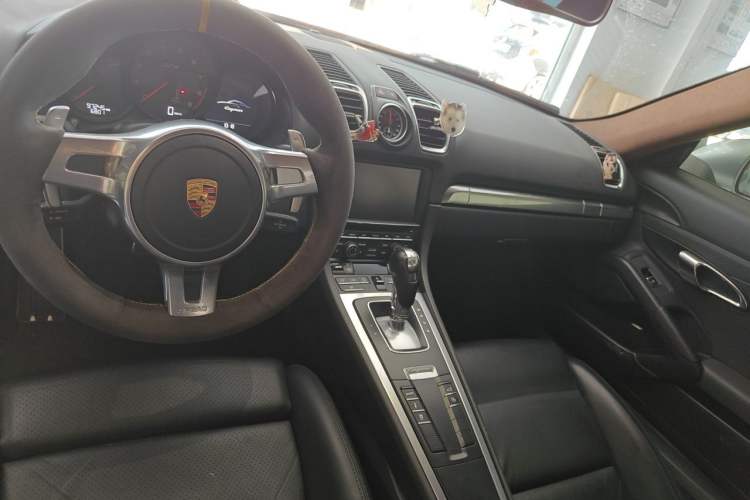 Used Porsche Cayman 2013 Cayman 2.7L Center Console