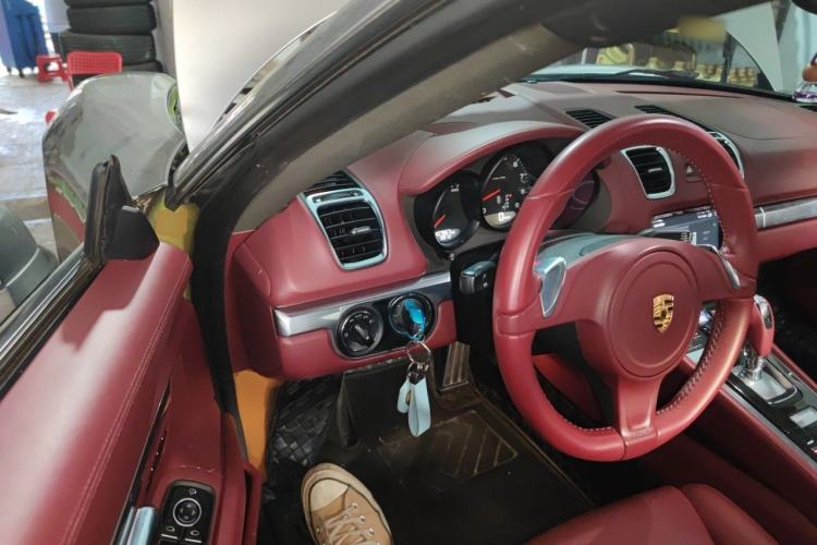 Used Porsche Cayman 2013 Cayman 2.7L Driver Seat