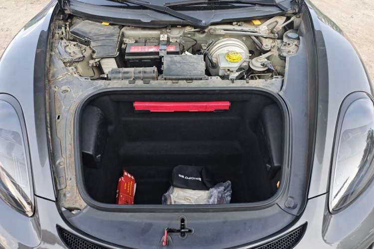 Used Porsche Cayman 2013 Cayman 2.7L Engine Bay