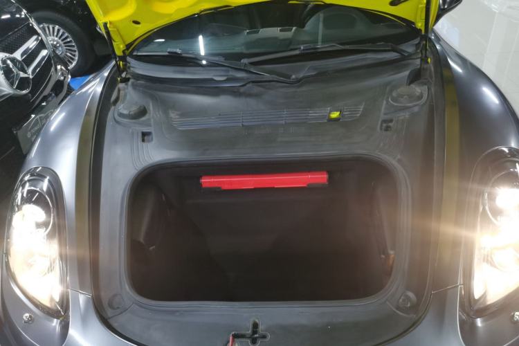 Used Porsche Cayman 2013 Cayman 2.7L Engine Bay