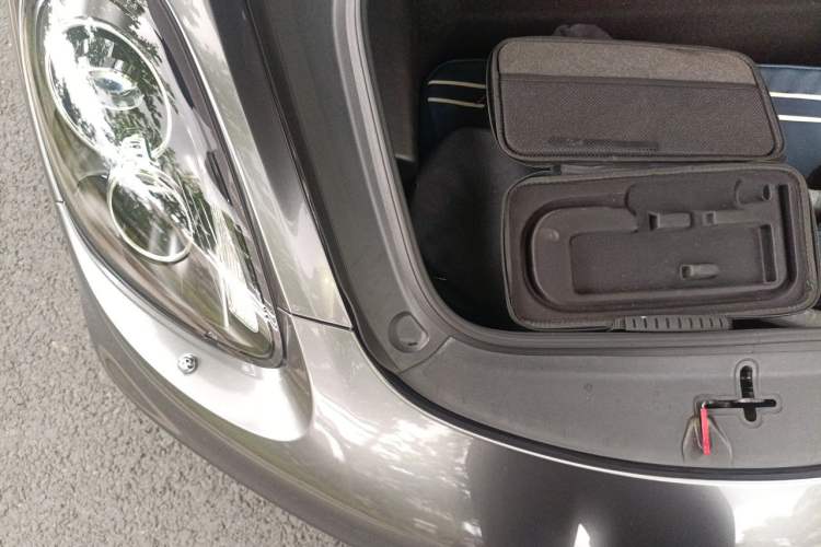 Used Porsche Cayman 2013 Cayman 2.7L Engine Bay Right