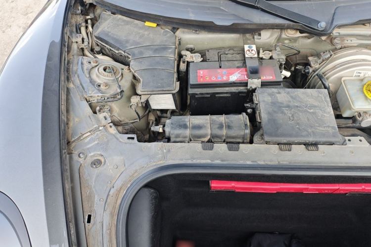 Used Porsche Cayman 2013 Cayman 2.7L Engine Bay Right