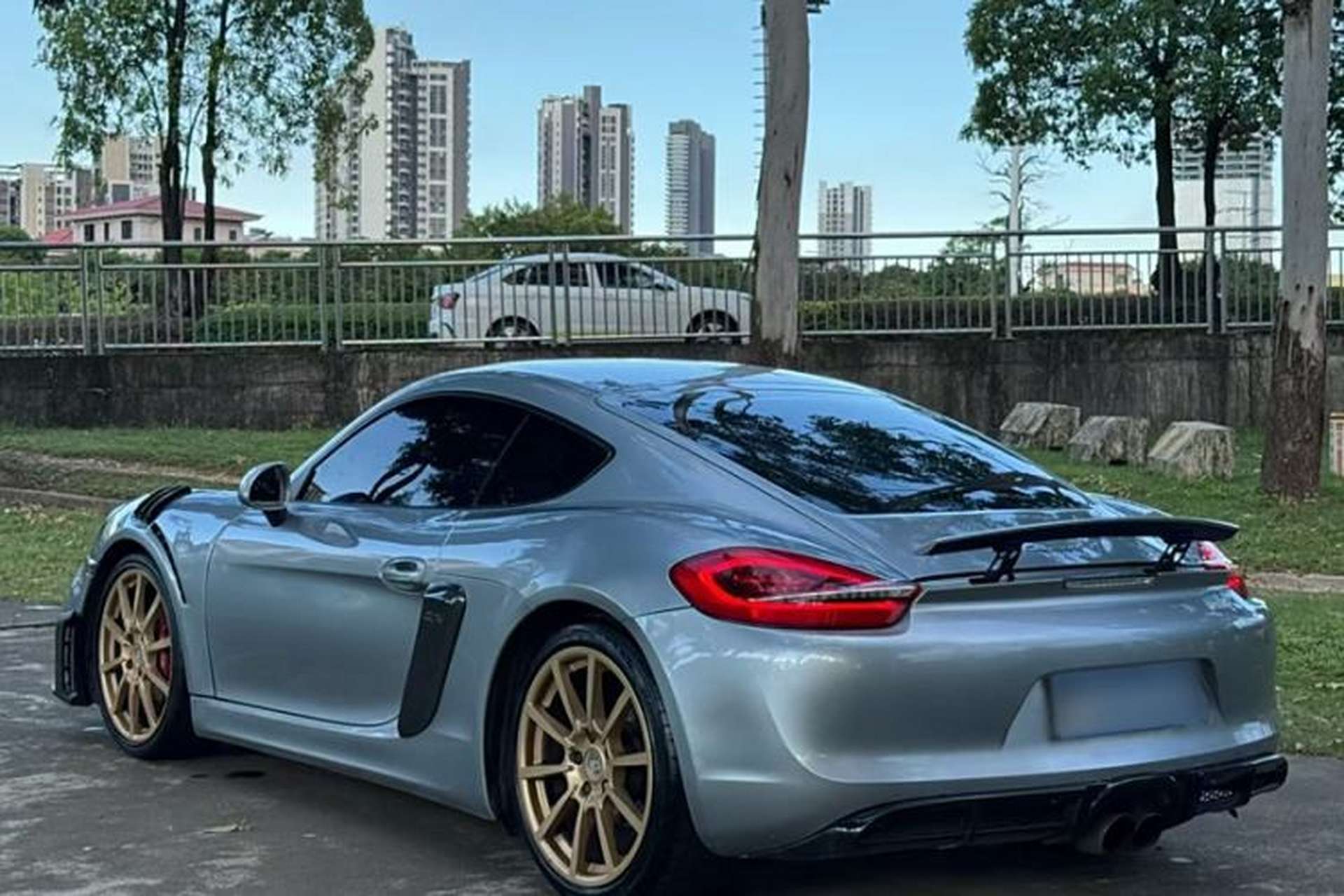 Used Porsche Cayman 2013 Cayman 2.7L Exterior 6