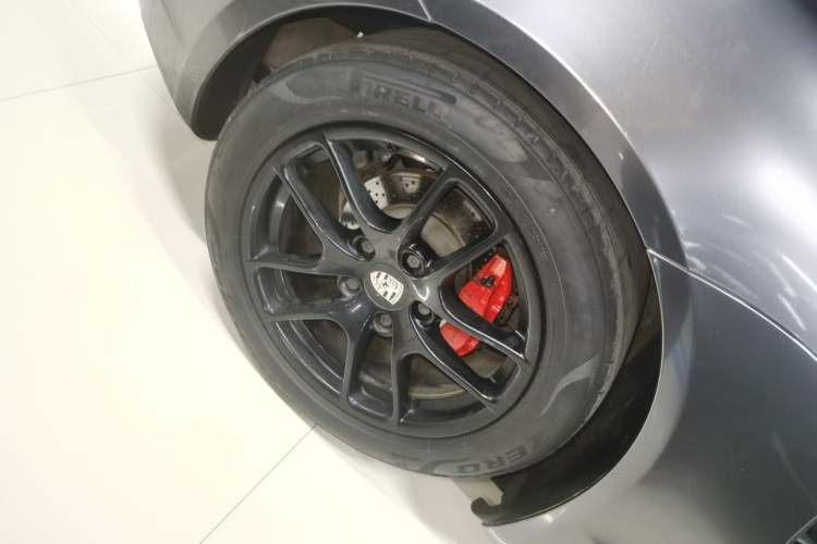 Used Porsche Cayman 2013 Cayman 2.7L Exterior 8