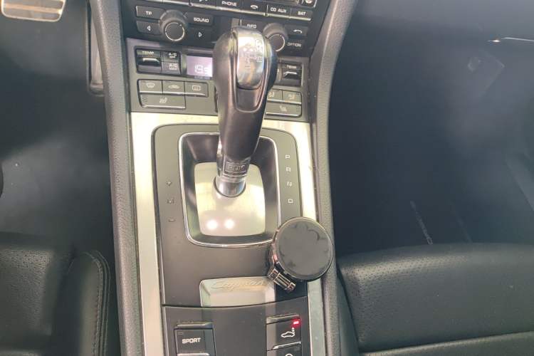Used Porsche Cayman 2013 Cayman 2.7L Gear Lever