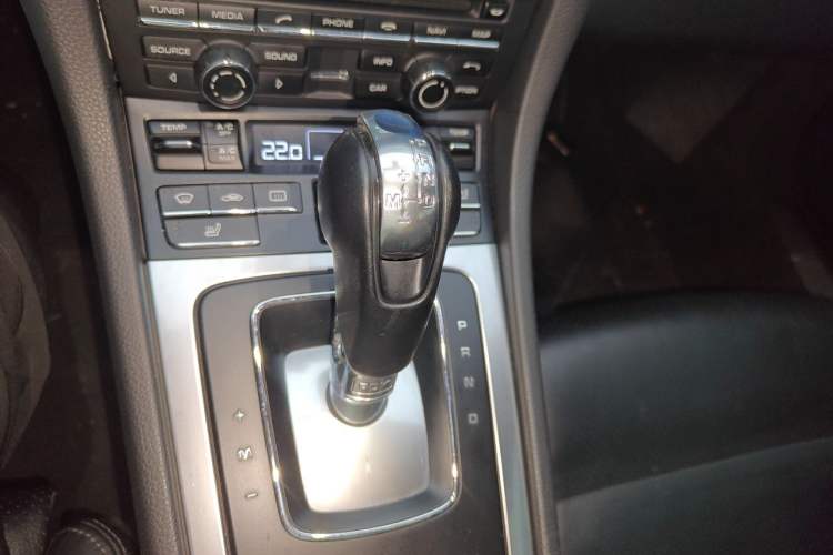 Used Porsche Cayman 2013 Cayman 2.7L Gear Lever