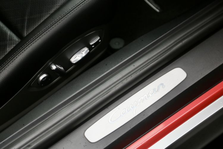 Used Porsche Cayman 2013 Cayman 2.7L Interior 1