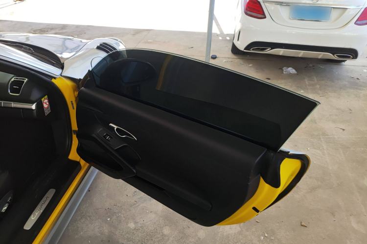 Used Porsche Cayman 2013 Cayman 2.7L Interior 6