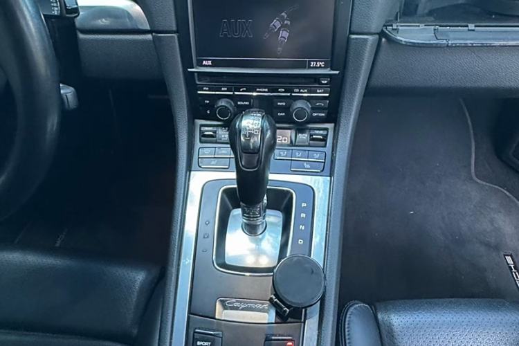 Used Porsche Cayman 2013 Cayman 2.7L Interior 9
