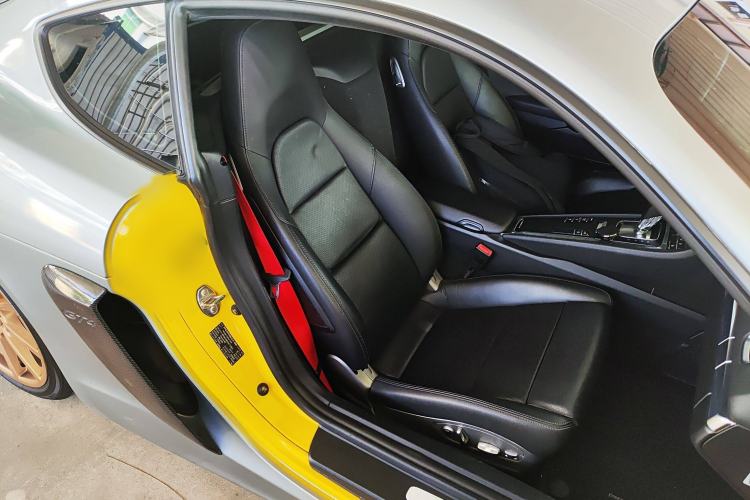 Used Porsche Cayman 2013 Cayman 2.7L Right Front Seat