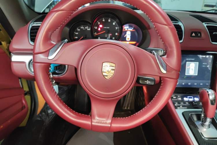 Used Porsche Cayman 2013 Cayman 2.7L Steering Wheel
